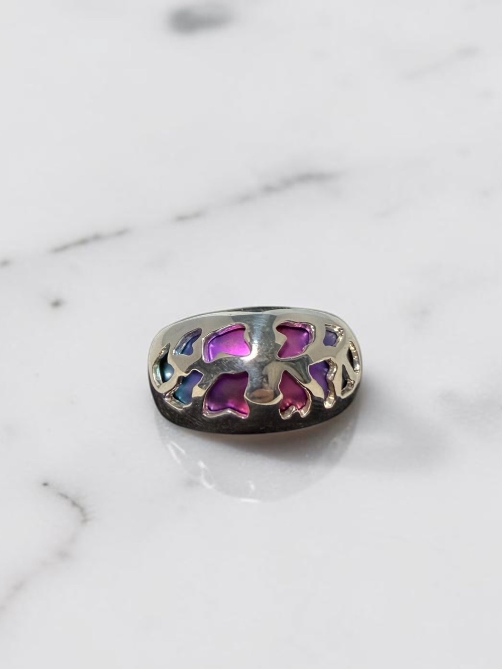 Unisex Sterling Silver Natural Mother of Pearl Ring Color-Enhanced Size 11